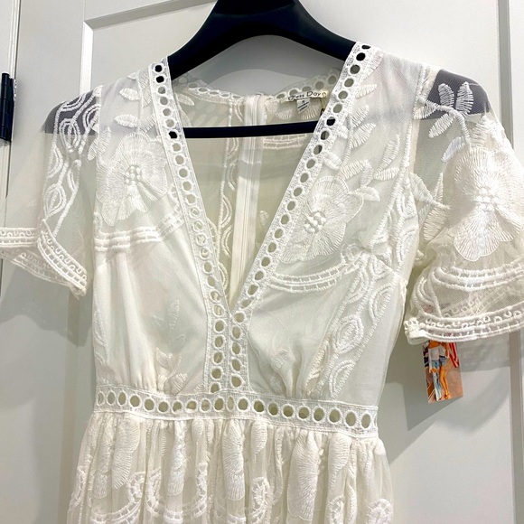 NWT The Aliyah Lace Maxi Romper |Size Small LAST ONE!! - Picture 10 of 11